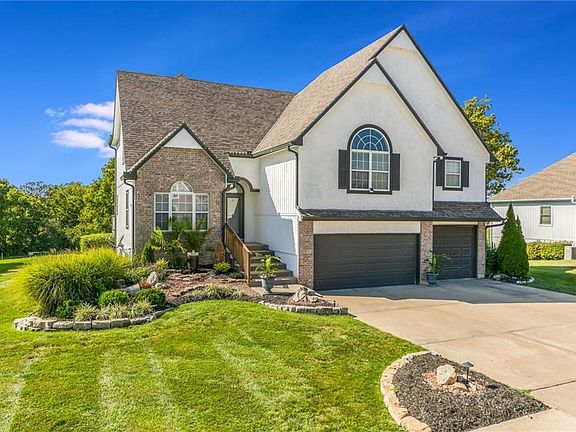 2nd image of 8718 Ridgeway Ct