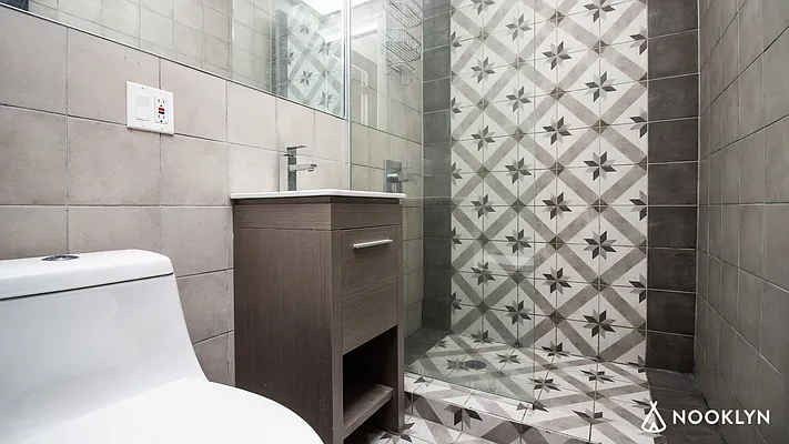 Rented by Nooklyn NYC LLC | media 19