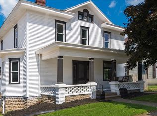 221 N 9th St, Cambridge, OH 43725