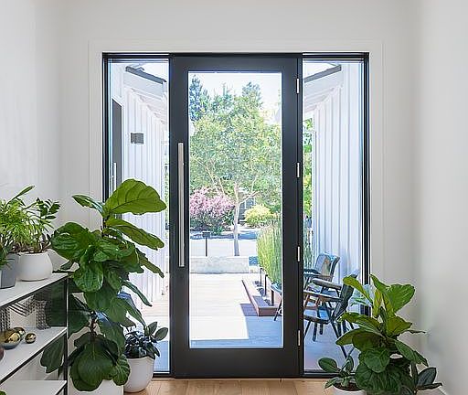 5th image of 5159 Brewster Ave