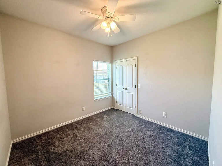4705 Belair Blvd — Photo 16