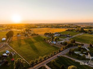 2695 W Victory Rd, Meridian, ID 83642