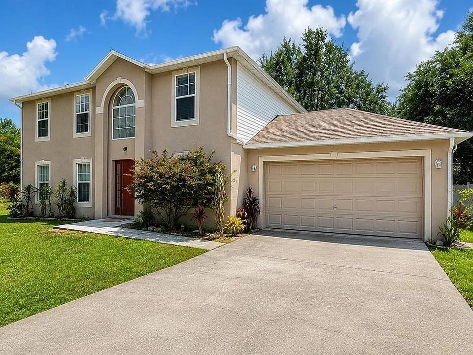 1304 Dover Dr