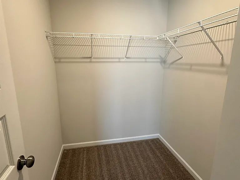 4113 Hudson Ct — Photo 14