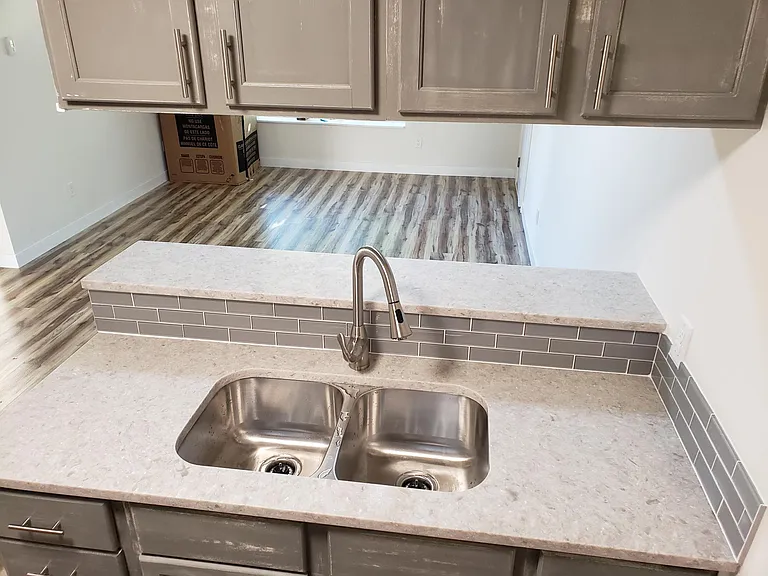 212 N Dyckman St #2 — Photo 8