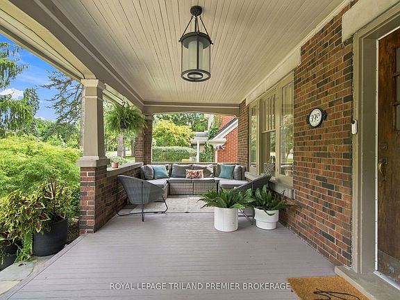 3rd image of 399 Wortley Rd