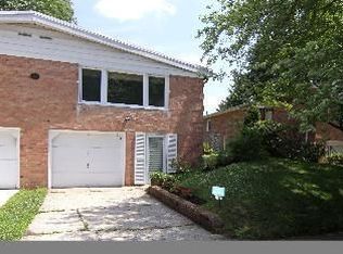 7703 Crefeld St, Philadelphia, PA 19118
