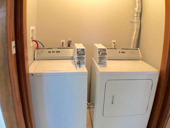 Co-op Laundry in unit