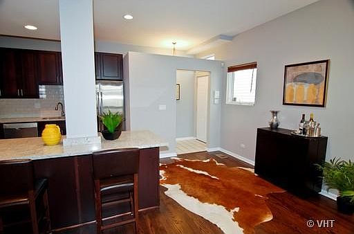5th image of 1513 N Paulina St #1R