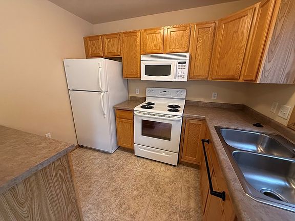 5th image of 6739 Raymond Rd