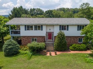108 Craig Ln, Dover Plains, NY 12522