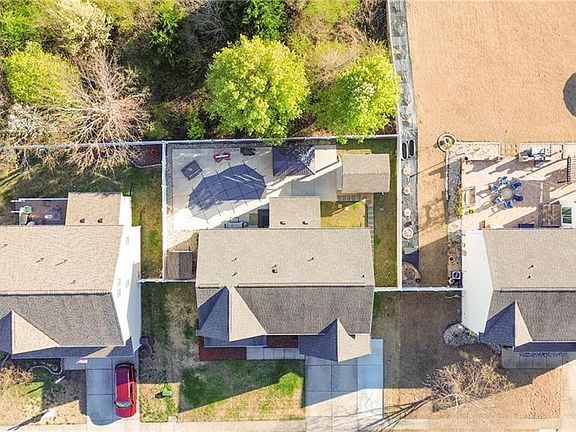 5th image of 1617 Banff Ct