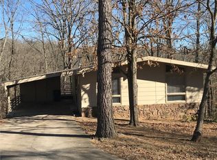 49 Lancaster Dr, Bella Vista, AR 72715