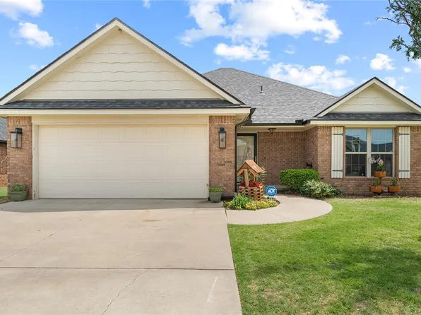 2567 Kadlan Dr, El Reno, OK 73036