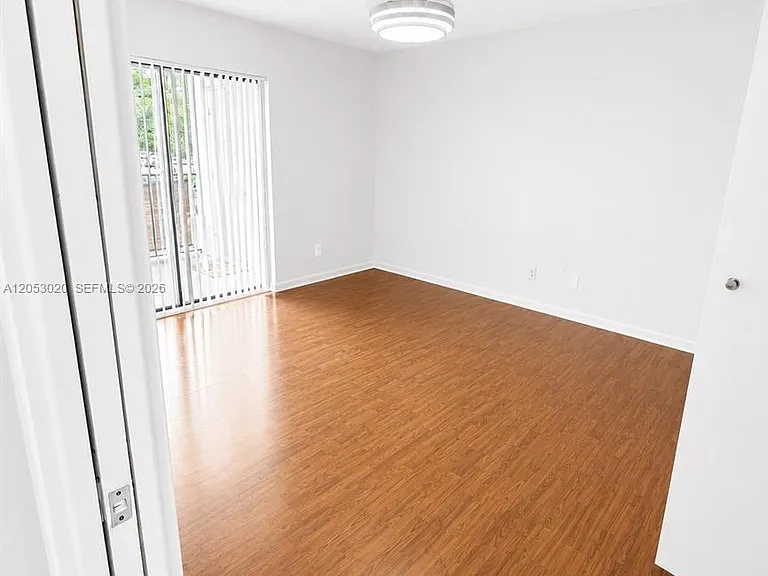 530 S Park Rd #2411 — Photo 13