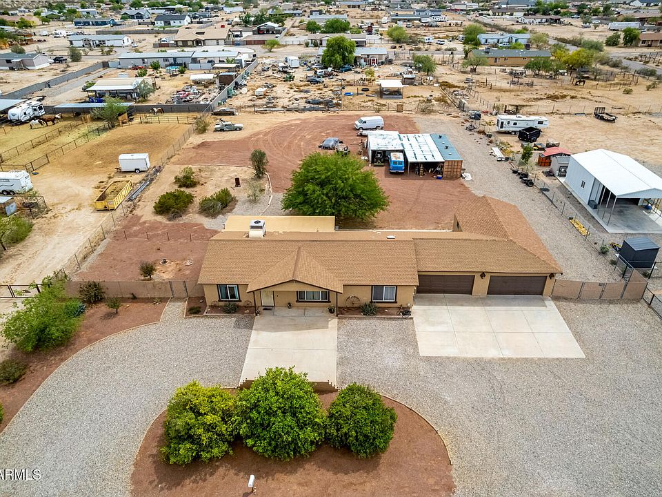 1st image of 30021 W LYNWOOD Street