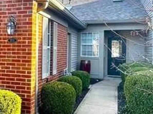 2214 Dominion Dr, Fort Mitchell, KY 41017