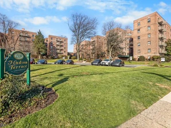 2339 Hudson Terrace #D1, Fort Lee Boro, NJ 07024