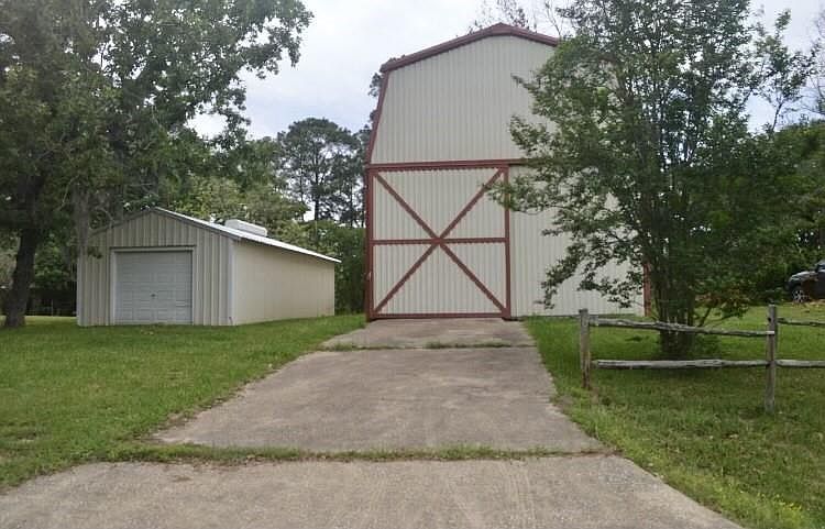 1st image of 300 Shoreline Dr