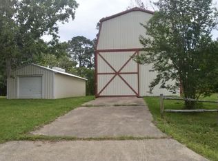 300 Shoreline Dr, Huntsville, TX 77320