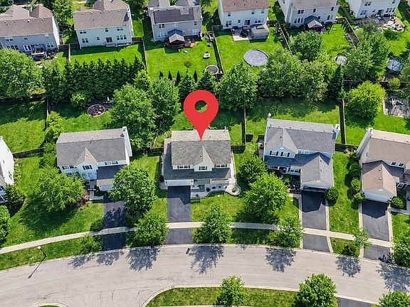 3rd image of 176 Woodland Park Cir