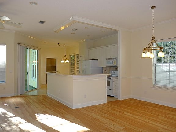 2nd image of 1712 Ruskin Ln