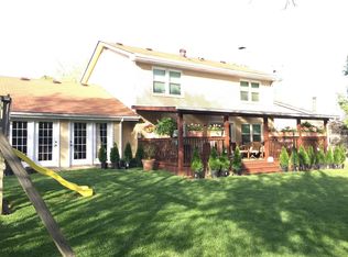 412 Lakebow Ct, Lexington, KY 40515
