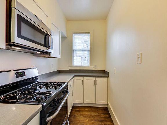 5th image of 1515 Pine St #B