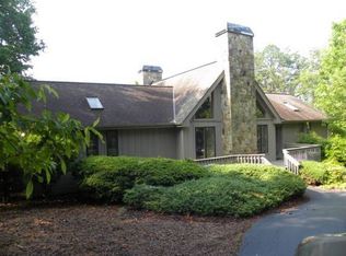 366 Pinecrest Rd, Sautee Nacoochee, GA 30571