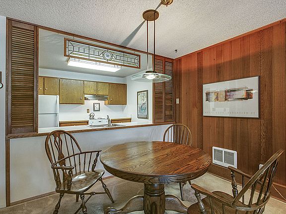 3rd image of 6234 138th Ave NE APT 195