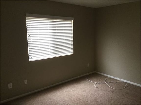 5th image of 22862 Mirileste Dr