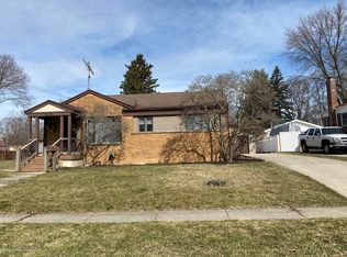 2604 Trent St, Lansing, MI 48906