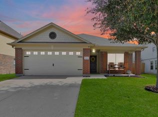 5430 Ginseng Dr, Baytown, TX 77521