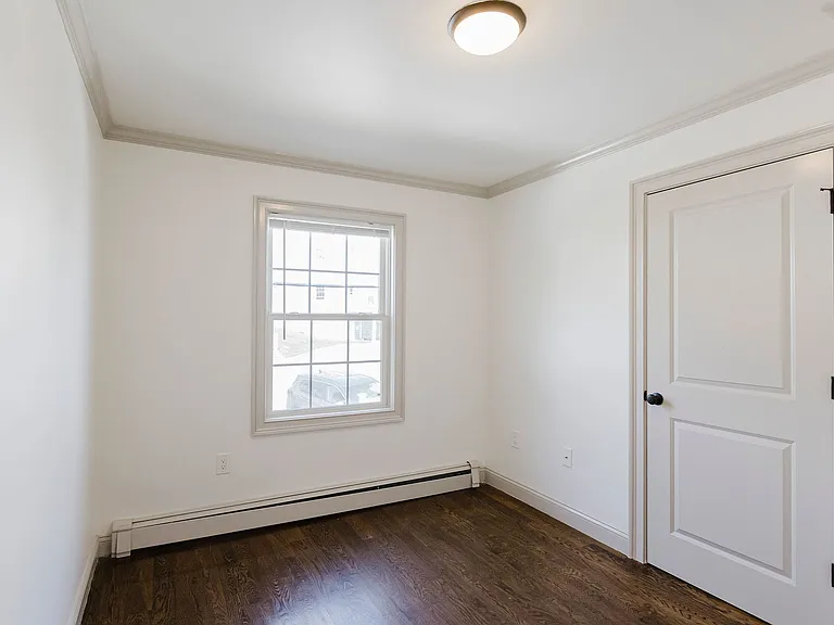 2599 Washington St — Photo 26