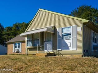 3B Ardmore St, Manchester Township, NJ 08759