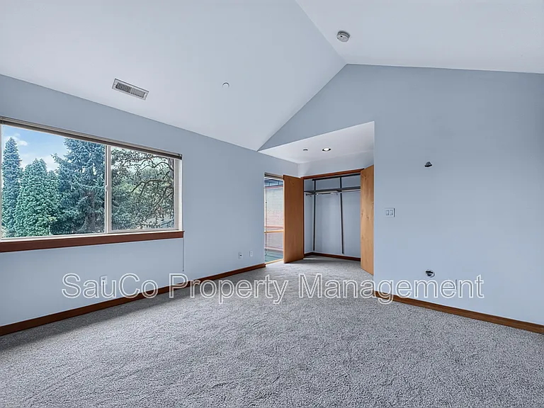 5049 SW View Point Ter #B — Photo 31
