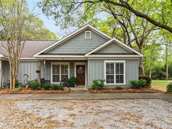 9916 Windmill Rd APT 14, Fairhope, AL 36532