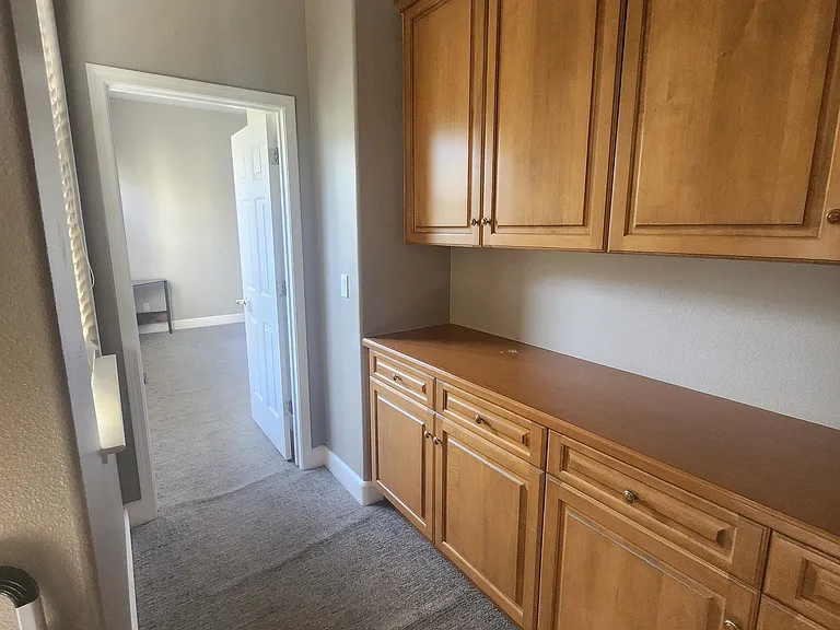1921 Quail Creek Ct — Photo 24