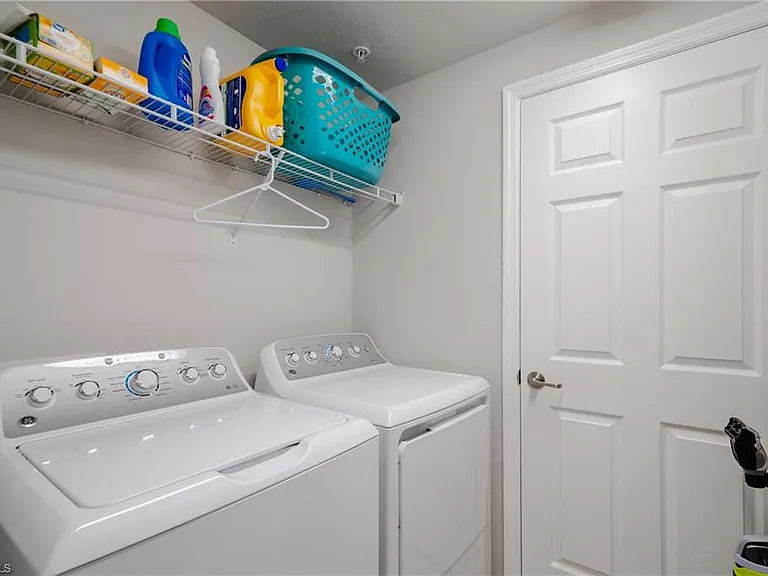 17411 Cherrywood Ct #7301 — Photo 32