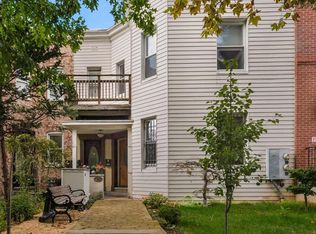 729 Kenyon St NW, Washington, DC 20010