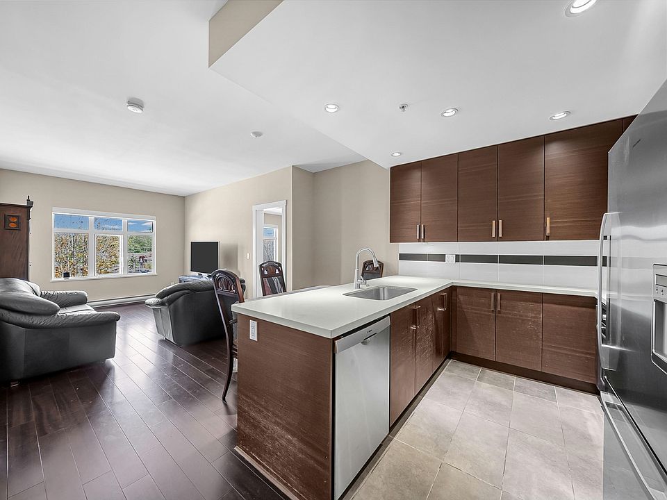 1st image of 4710 Hastings St #301