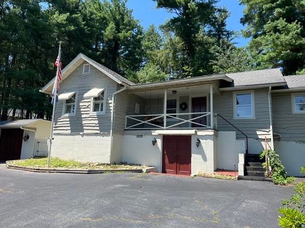 110 Chariton Ave