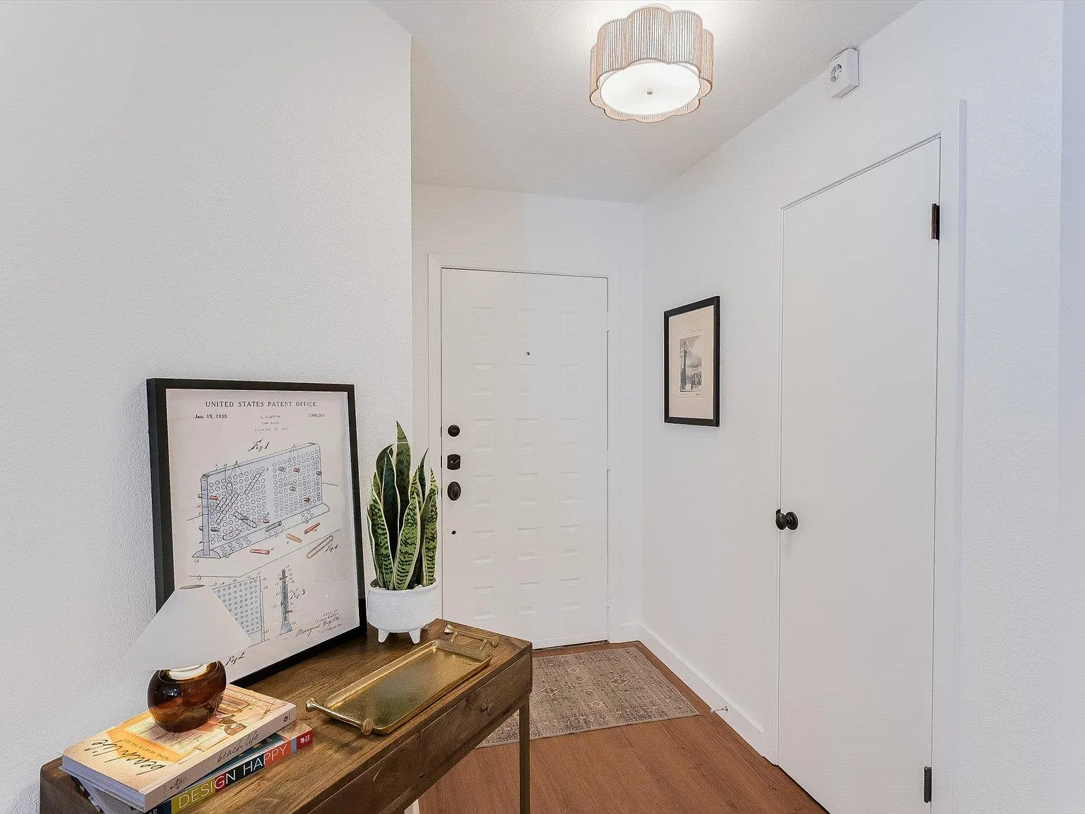 3 bed, 2.0 bath, 1278 sqft, $2,800 — Photo 3