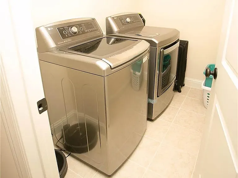 14224 Blueberry Hill Dr — Photo 18