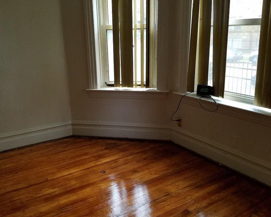 1st image of 7422 S Kimbark Ave #1