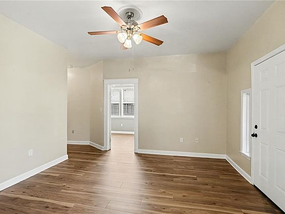 3rd image of 4200 S Derbigny St