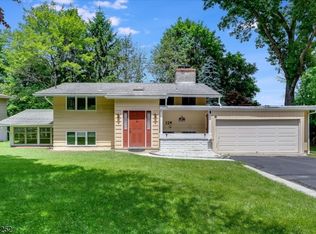 124 Summit Rd, Sparta, NJ 07871