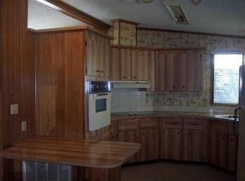 3rd image of 2055 Floral Ave #216