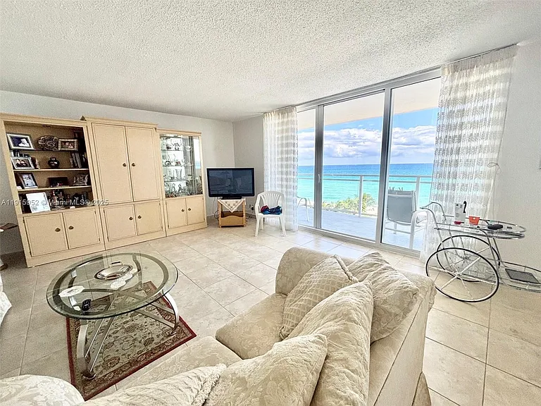 2030 S Ocean Dr #521 — Photo 5