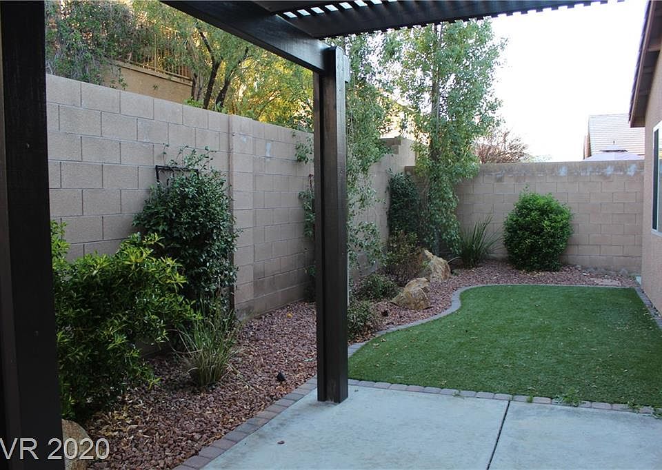 2nd image of 1013 Kern River Ave